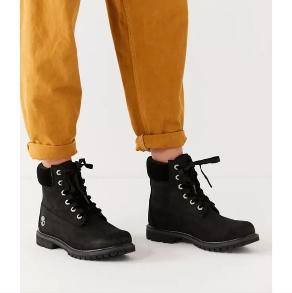 Timberland Anti-Fatigue Women's Boots Size 7.5 Velvet Accent Waterproof Black - Picture 1 of 13